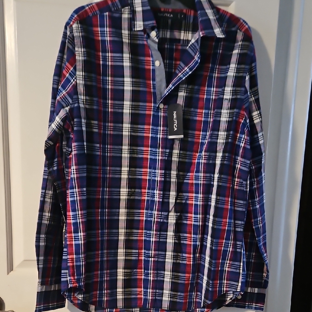 Nautica Red, Blue & White Plaid Long-Sleeve Button-Down Shirt